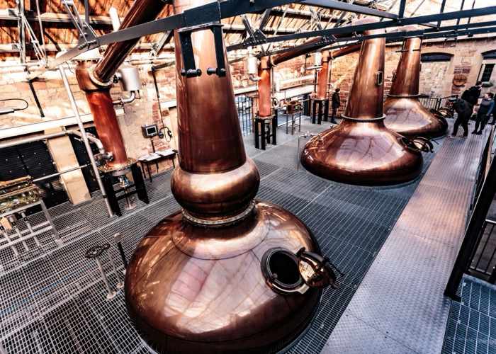 De koperen pot stills van The Borders Distillery
