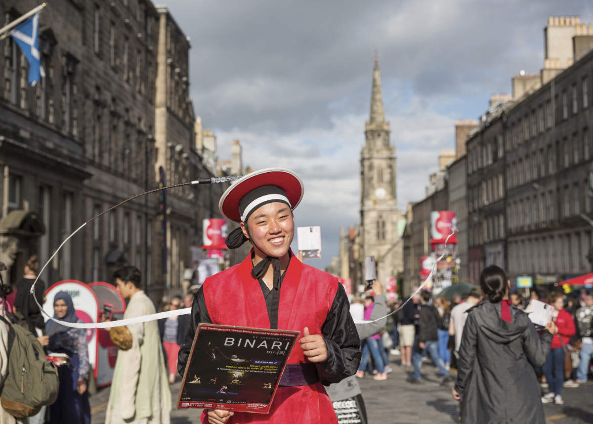Het Edinburgh Fringe Festival in augustus. Foto: VisitScotland/Kenny Lam